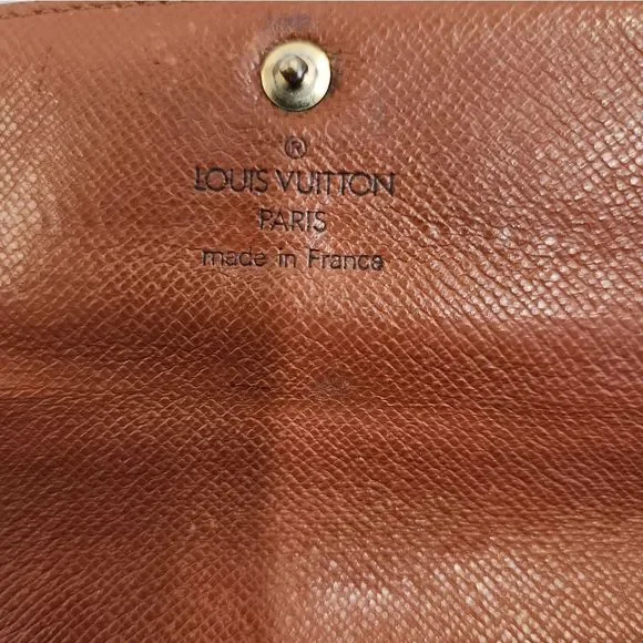 #2 Authentic LOUIS VUITTON vintage monogram Sarah long bifold wallet